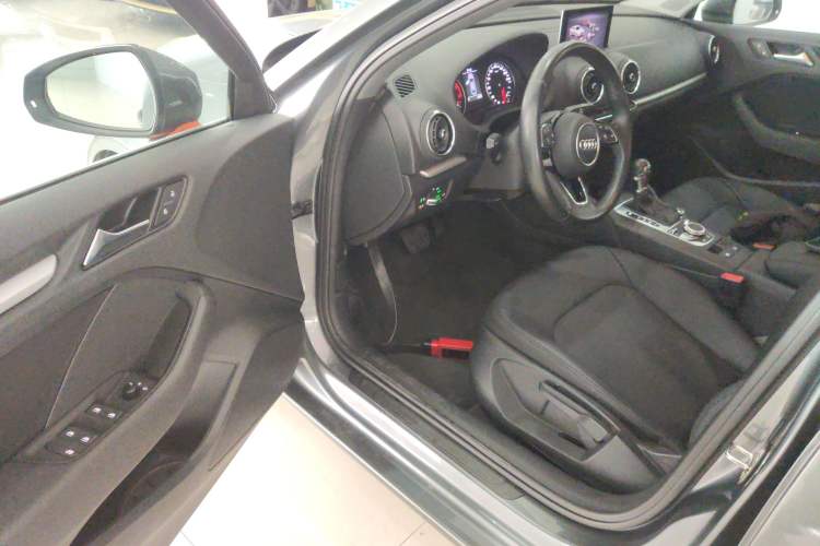 Used Audi A3 2018 30th Anniversary Edition Limousine 35 TFSI Ambition Model