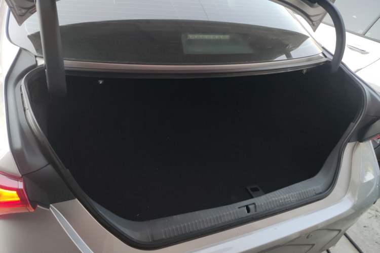 Used Toyota Avalon 2023 2.0L Luxury Edition