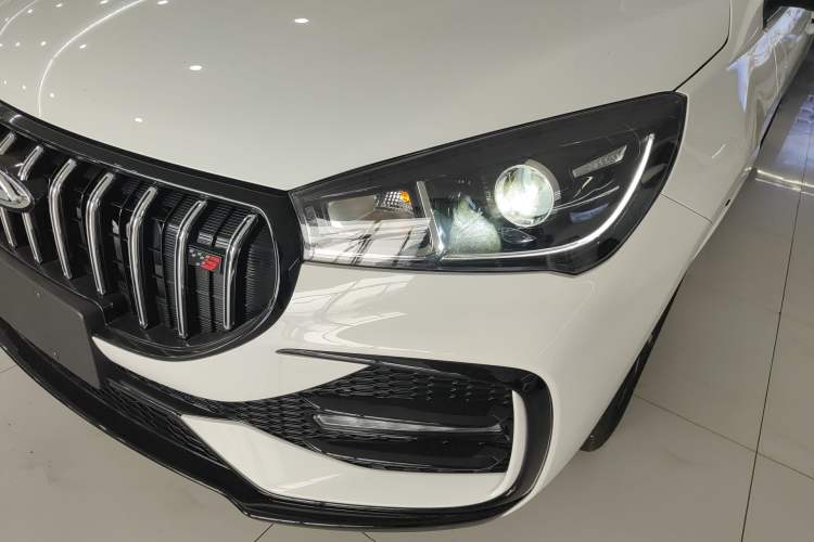 Used Chery Arrizo 5 2025 Excellence Version 1.5L Manual Fashion Edition
