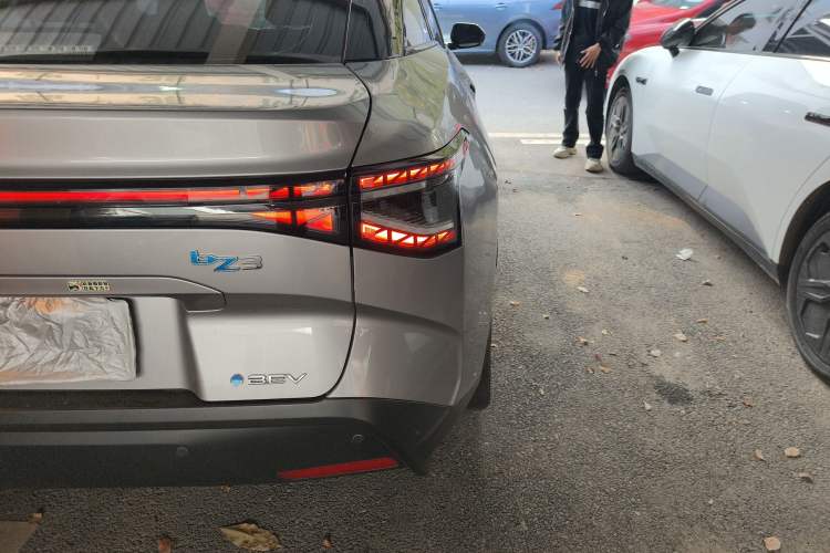 Used Toyota bZ3 2024 517 km Elite PRO Right Rear Taillight