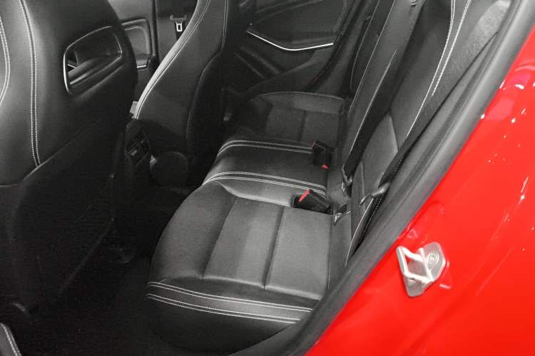 Used Mercedes-Benz GLA 2016 GLA 200 Sport Edition Left Rear Seat