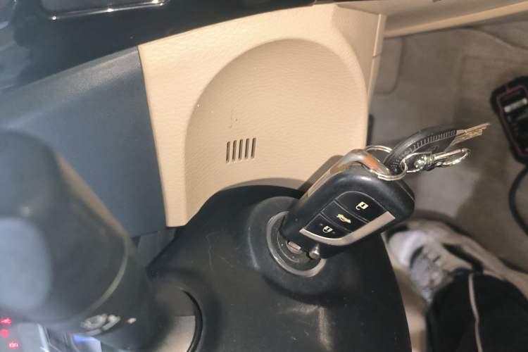 Used Toyota Corolla 2014 1.6L CVT GL
