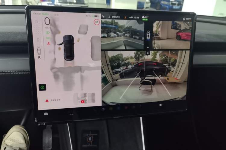 Used Tesla Model Y 2025 Rear-Wheel Drive First Edition Audio And AC Panel