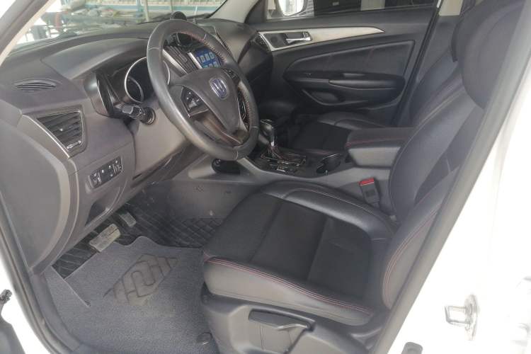 Used CHANGAN CS75 2016 1.8T Automatic Elite Model China V Standard
