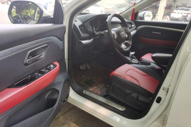 Used Haval H2s 2018 Blue Label 1.5T Dual-Clutch Luxury Model Driver Seat