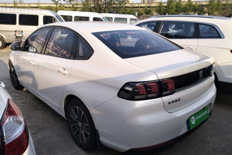 Used Peugeot 308 2018 1.6L Manual Fashion Edition
