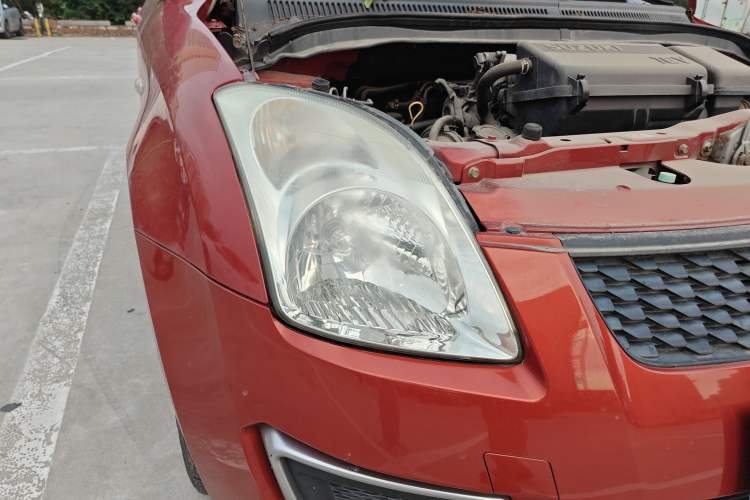 Used Suzuki Swift 2013 1.3L Manual Value Edition