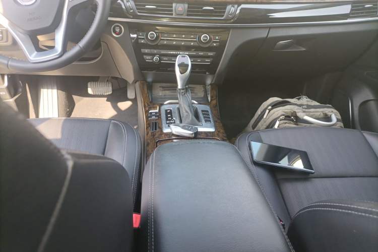 Used Hanteng X7 2018 X7S 1.5T Automatic Luxury Model
