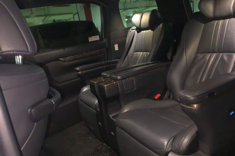 Used Toyota Alphard 2018 3.5L Prestige Edition Left Rear Seat