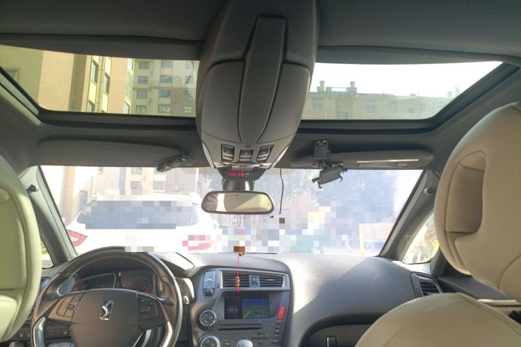 Used DS 5 2012 1.6T Elegant Edition
