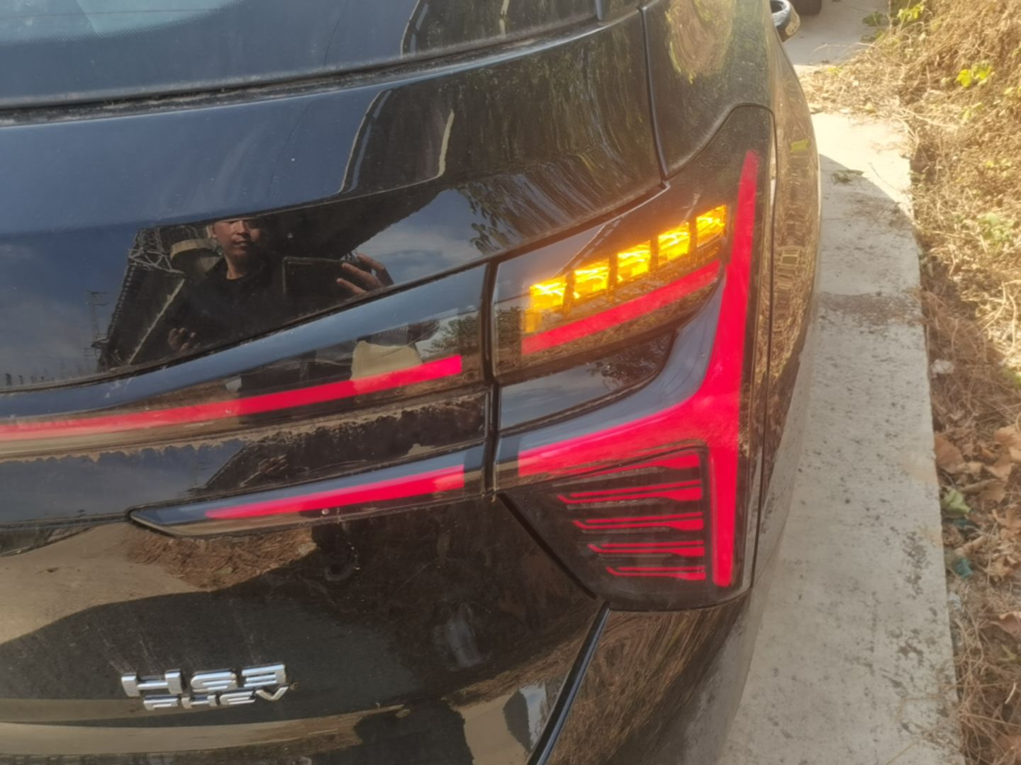Hongqi HS3 PHEV 2025 Model 117km Jingwei Edition — снимка 9