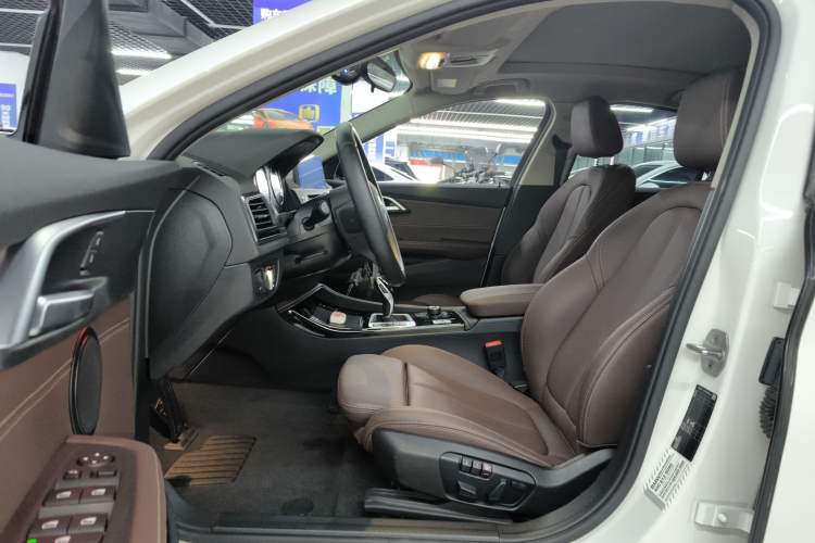 Used BMW 1 Series 2020 120i M Sport Package Driver Seat