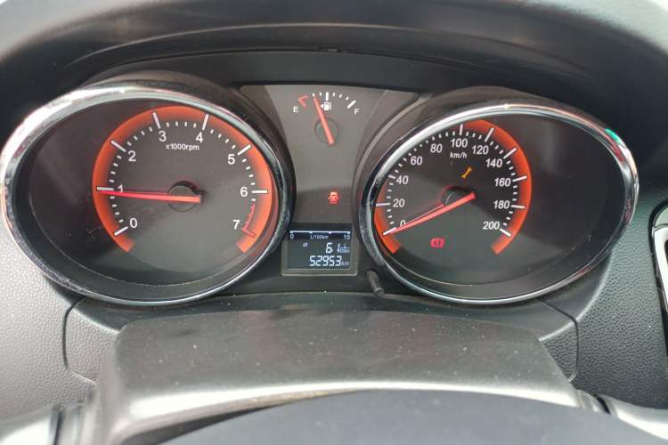 Used Cowin C3R 2015 1.5L Manual Yellow Diamond Edition