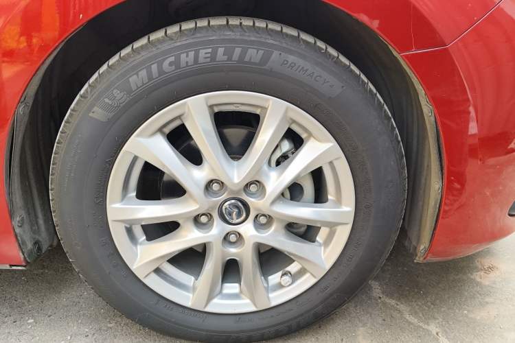 Used Mazda 3 Axela 2016 Sedan 1.5L Manual Luxury Model Right Front Wheel Hub