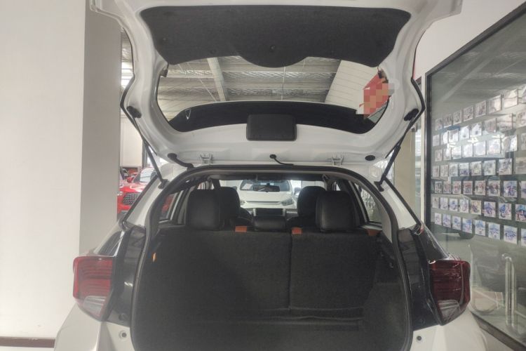 Used Toyota YARiS L Zhi Xuan 2021 X-Trail 1.5L CVT Leading Edition Trunk