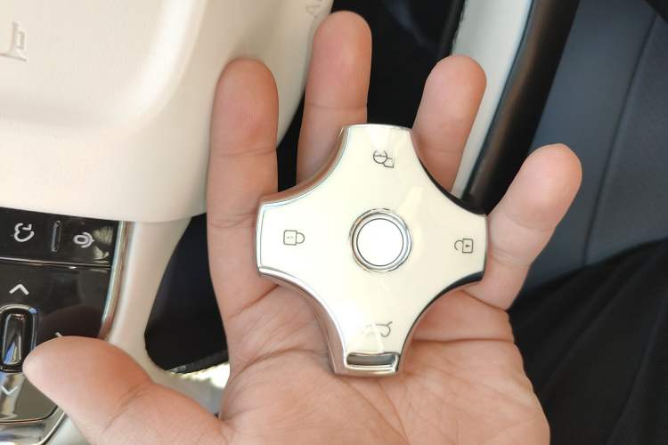 Used Dongfeng eπ eπ007 2024 530 Pro Version
