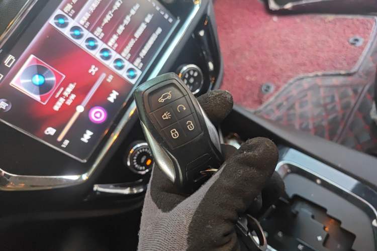 Used Soueast DX3 2018 1.5T CVT Luxury Model Vehicle Key