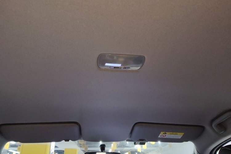 Used Honda Fit 2023 1.5L CVT Trend Edition Headliner