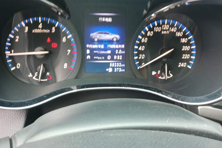 Used Venucia D60 2019 1.6L XL Manual SmartConnect Elite Edition
