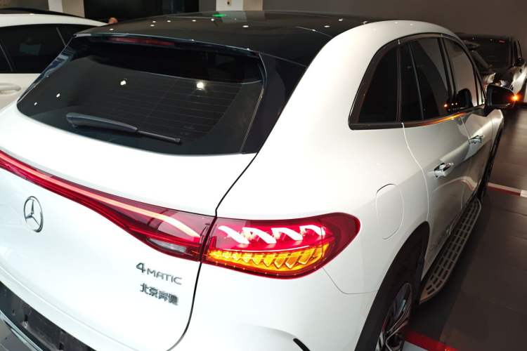 Used Mercedes-Benz EQE SUV 2023 350 4MATIC Luxury Edition