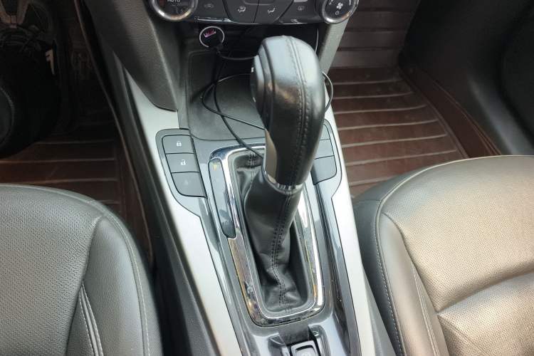 Used Chevrolet Malibu 2016 2.0L Automatic Luxury Edition
