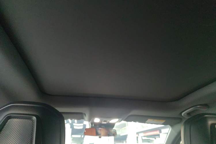 Used CHANGAN UNI-V 2022 1.5T Prestige Version Headliner