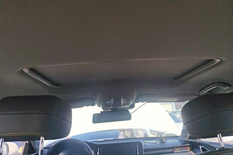 Used Baojun RC-5 2020 1.5T CVT Smart Luxury Edition