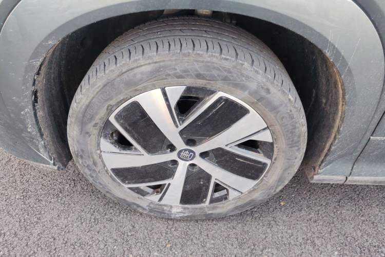 Used BYD Tang L 2025 EV 670KM LiDAR Flagship Version