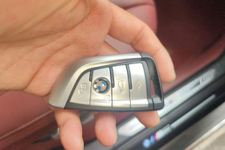 Used BMW X5 2022 xDrive 40Li M Sport Package
