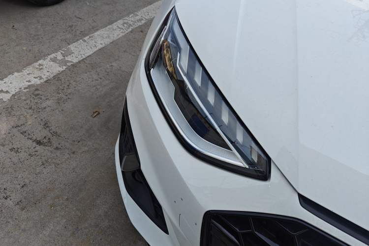 Used Audi A4L 2022 40 TFSI Luxury Dynamic Model
