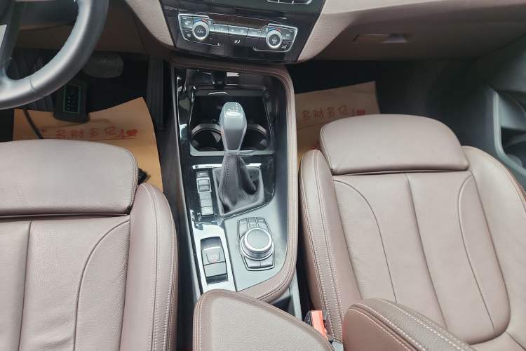 Used BMW X1 2019 xDrive20Li Luxury Model Gear Lever