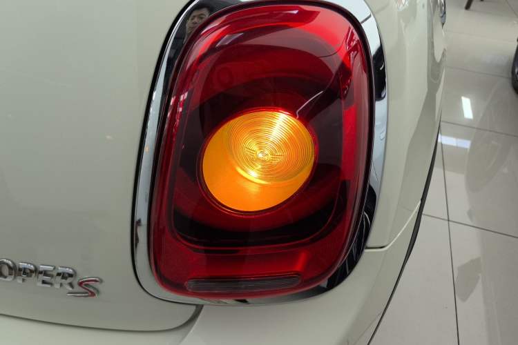 Used MINI MINI 2016 2.0T COOPER S Five-Door Edition