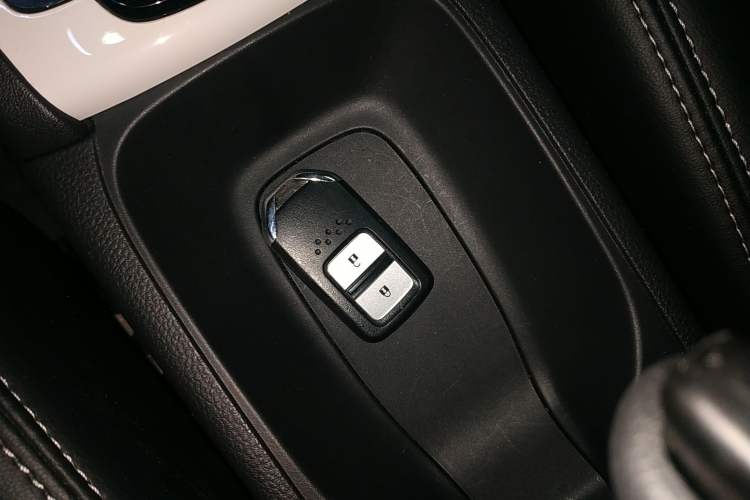 Used Honda Fit 2021 1.5L CVT Trend Edition Vehicle Key