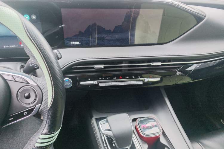 Used Dongfeng Aeolus Huge 2022 Mach Power 1.5T Dare-to-Drive Edition · Enjoyably悦
