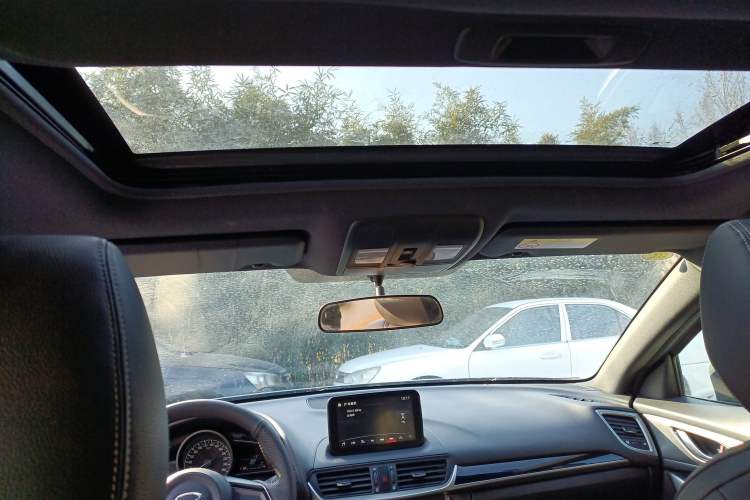 Used Mazda CX-4 2018 2.0L Automatic Two-Wheel Drive Blue Sky Dynamic Version China V Standard