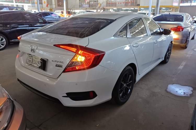 Used Honda Civic 2019 220TURBO CVT Dynamic Edition China VI
