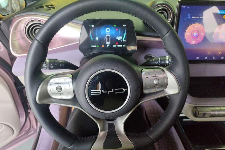 Used BYD Dolphin 2023 420 km Fashion Edition