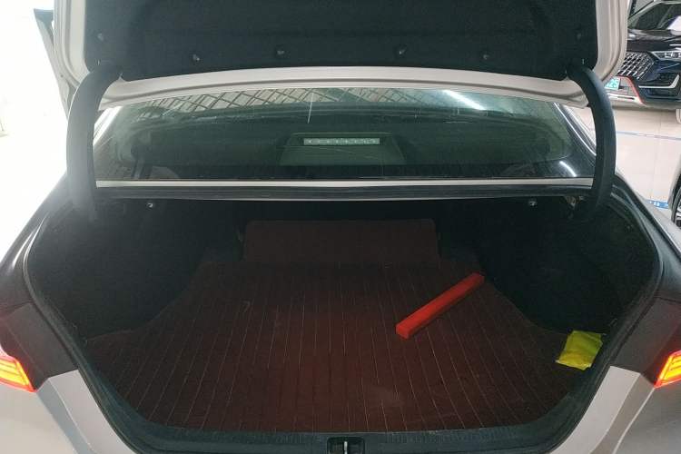 Used Toyota Camry 2019 Revised Version 2.5G Luxury Edition Trunk