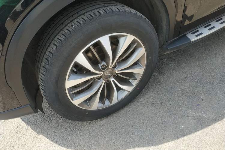 Used GAC Trumpchi GS8 2017 320T Four-Wheel Drive Luxury Smart Connectivity Version (7 Seats)