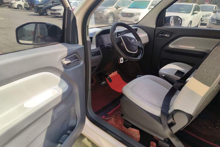 Used Wuling Hongguang MINIEV 2021 Macaron Fashion Model Lithium Iron Phosphate