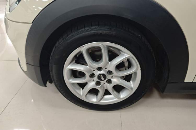 Used MINI 2014 1.5T COOPER Excitement Left Front Wheel Hub