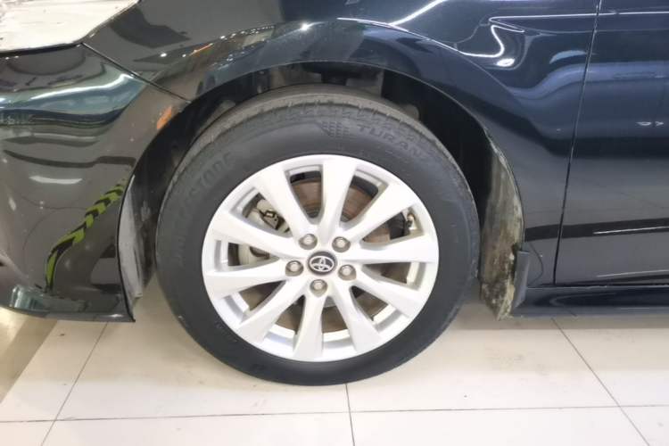 Used Toyota Camry 2019 Revised Version 2.0G Luxury Edition
