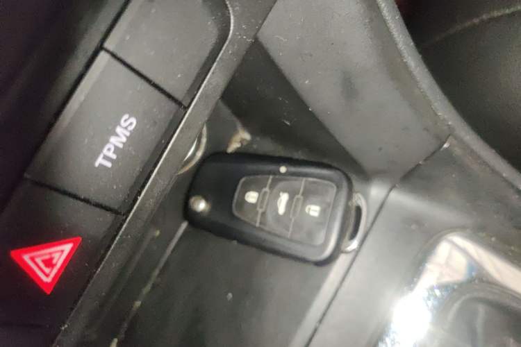 Used Roewe 360 2017 1.5L Automatic Luxury Edition
