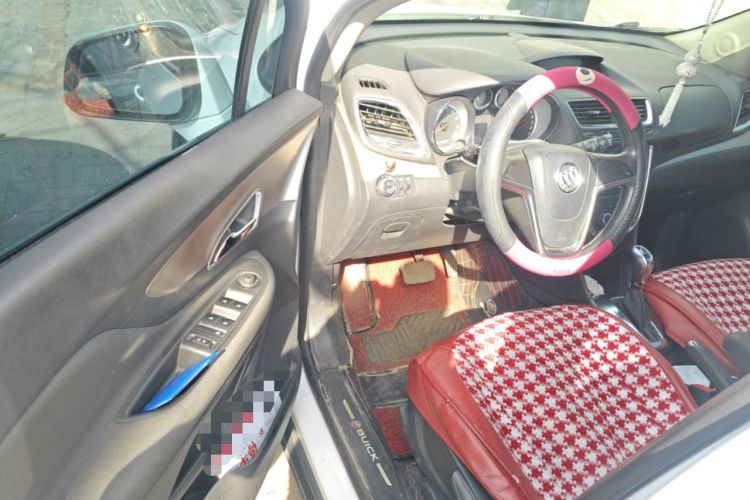 Used Buick Encore 2015 1.4T Automatic Two-Wheel Drive Urban Elite Version
