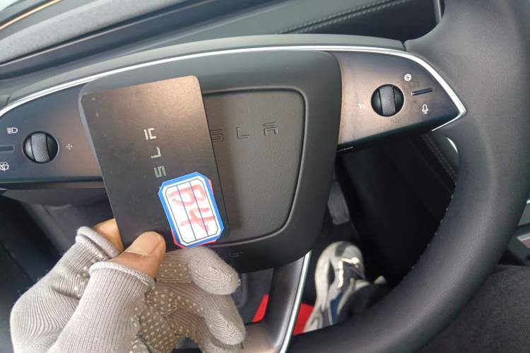 Used Tesla Model Y 2025 Rear-Wheel-Drive Version
