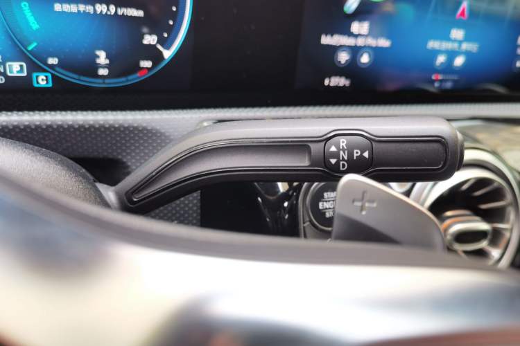 Used Mercedes-Benz A-Class 2020 Restyled A 200 L Sport Sedan Fashion Version Gear Lever