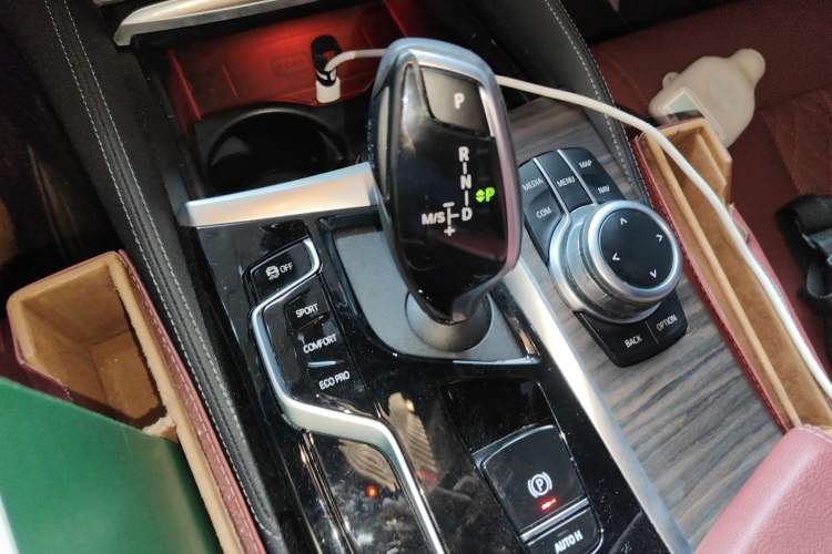 Used BMW 5 Series 2022 Restyled 530Li Leading Edition M Sport Package
