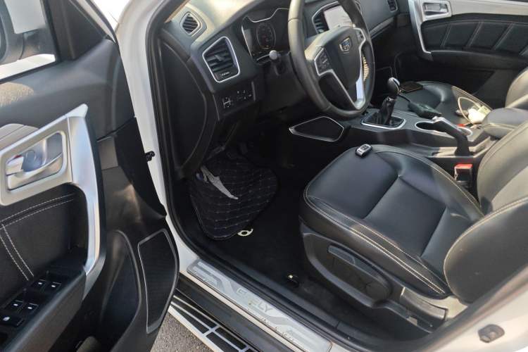 Used Geely Auto Vision X6 2016 1.8L Manual Luxury Model