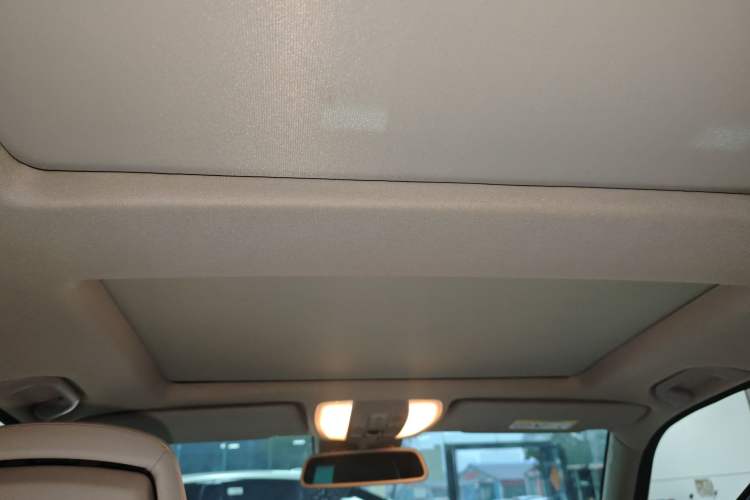 Used Mercedes-Benz GLK-Class 2015 GLK 300 4MATIC Fashion Edition Ultimate Version
