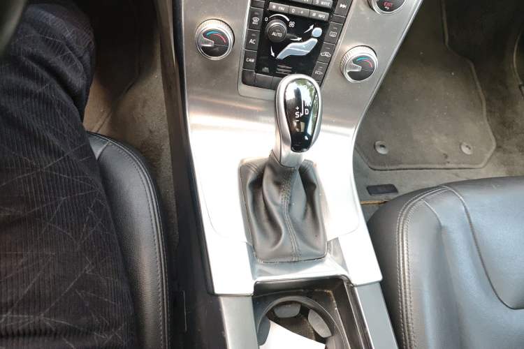 Used Volvo S60 2017 S60L T3 Smart Upgrade Edition
